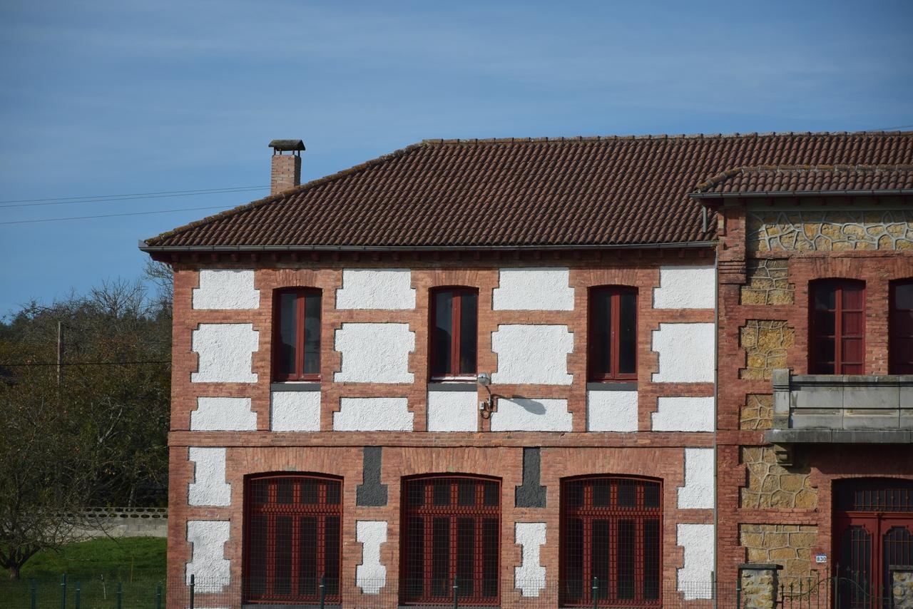 Albergue Familiar De Pintueles Piloña Kültér fotó